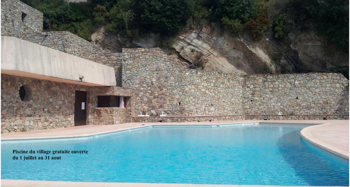 Villa La Voute Lama Exterior foto